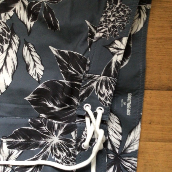 Swim trunks - Picture 3 of 3